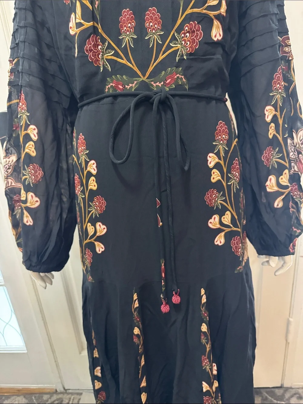 FARM Rio Berry Garden Black Maxi Floral Embroidery Long Sleeves Dress Sz XLarge - Picture 5 of 16